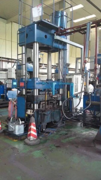 靖起帶載移動門吊找到“婆家”啦！