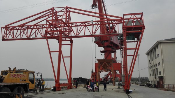 使用門(mén)式起重機(jī)容易遇到的問(wèn)題