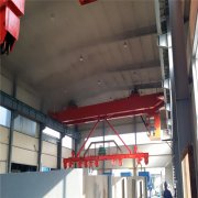  如何選擇生產(chǎn)管樁的起重機(jī)？