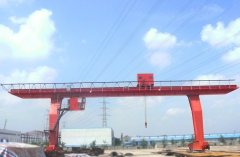 單梁與雙梁門式起重機的特點 單梁與雙梁門式起重機的特點