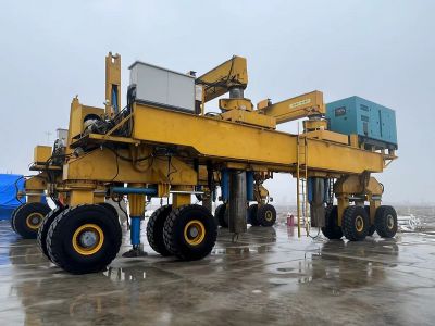 液壓龍門吊為何能在多行業(yè)廣泛應(yīng)用？